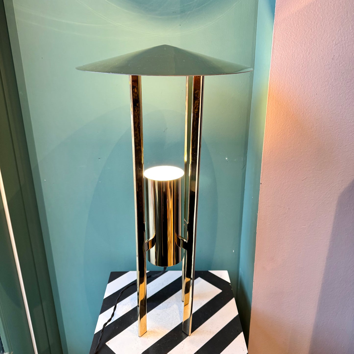 Vintage Richard Kelly Style Brass Space Age Lamp