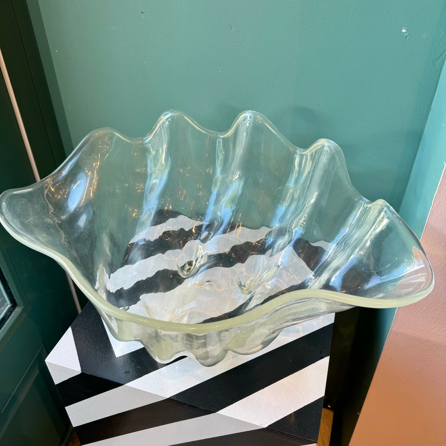 XL Vintage Lucite Clam Shell Bowl