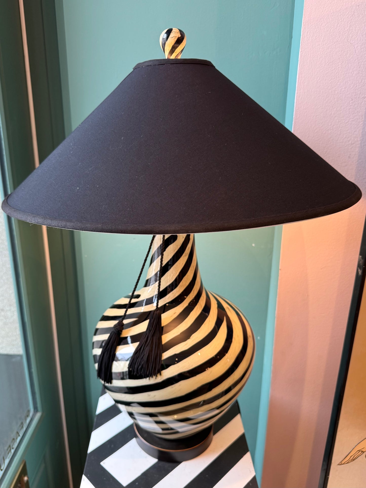 Black and White Striped Glass "Zebra" Lamp with Black Shade/item