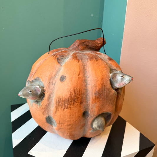 Pumpkin Patch Rat Candy Bucket