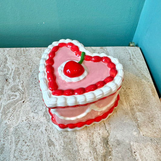 Ceramic Cake Trinket Box