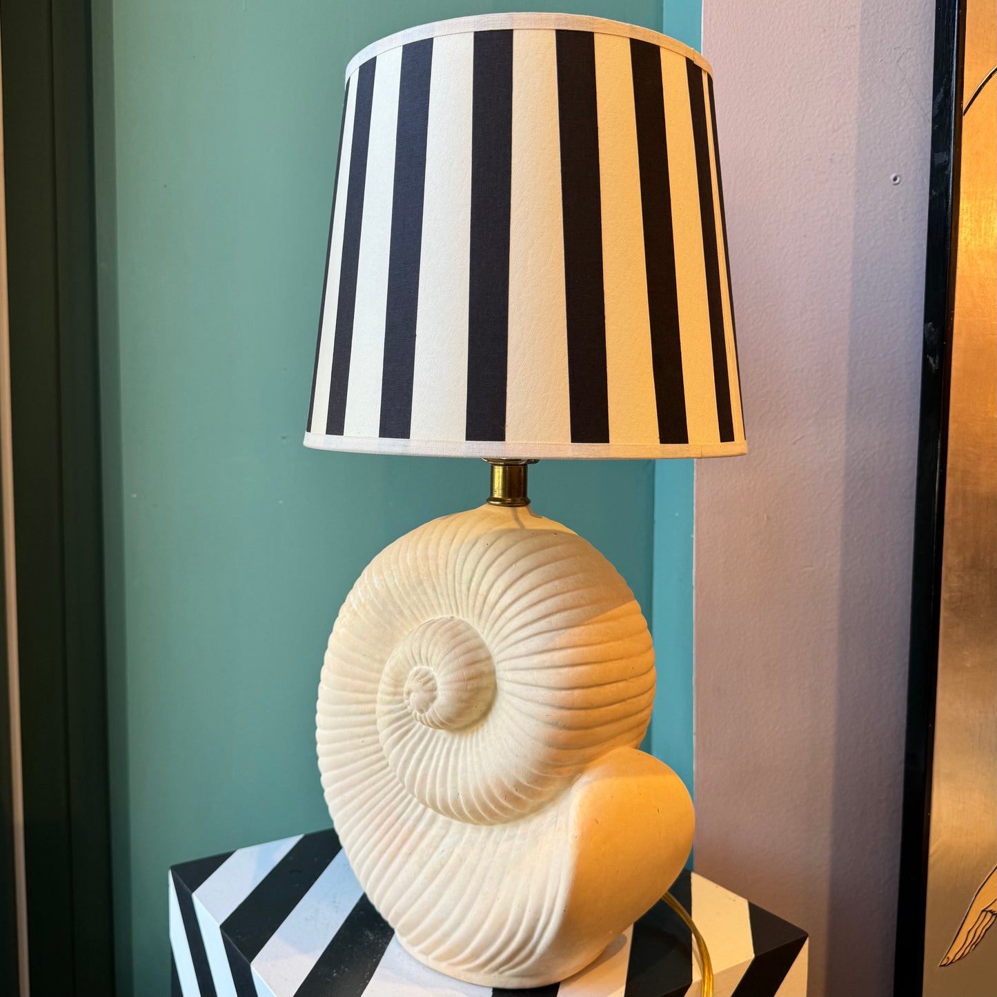 Vintage Ceramic Shell Lamp with Stripe Shade