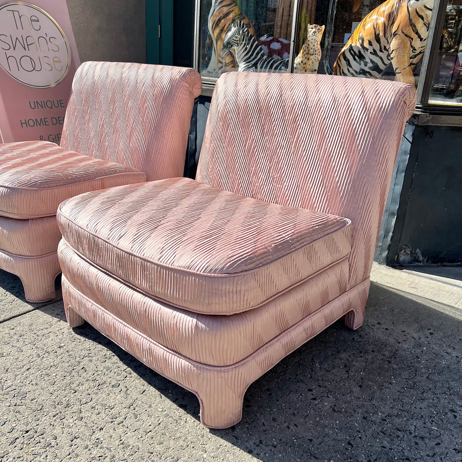 Vintage Roll Back Pink Pleated Silk Slipper Chair/Item